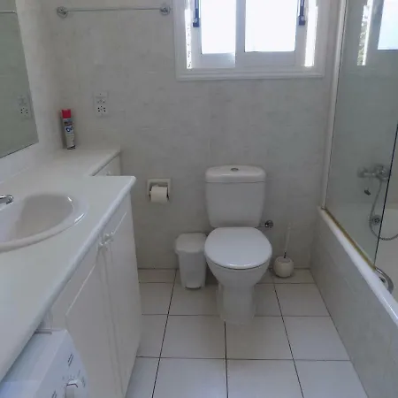 דירה 3 Bed Penthouse פאפוס