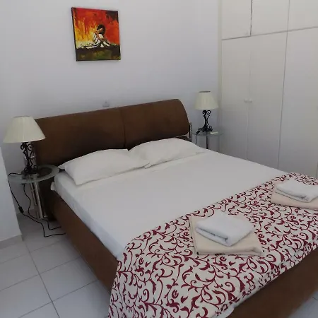 3 Bed Penthouse פאפוס